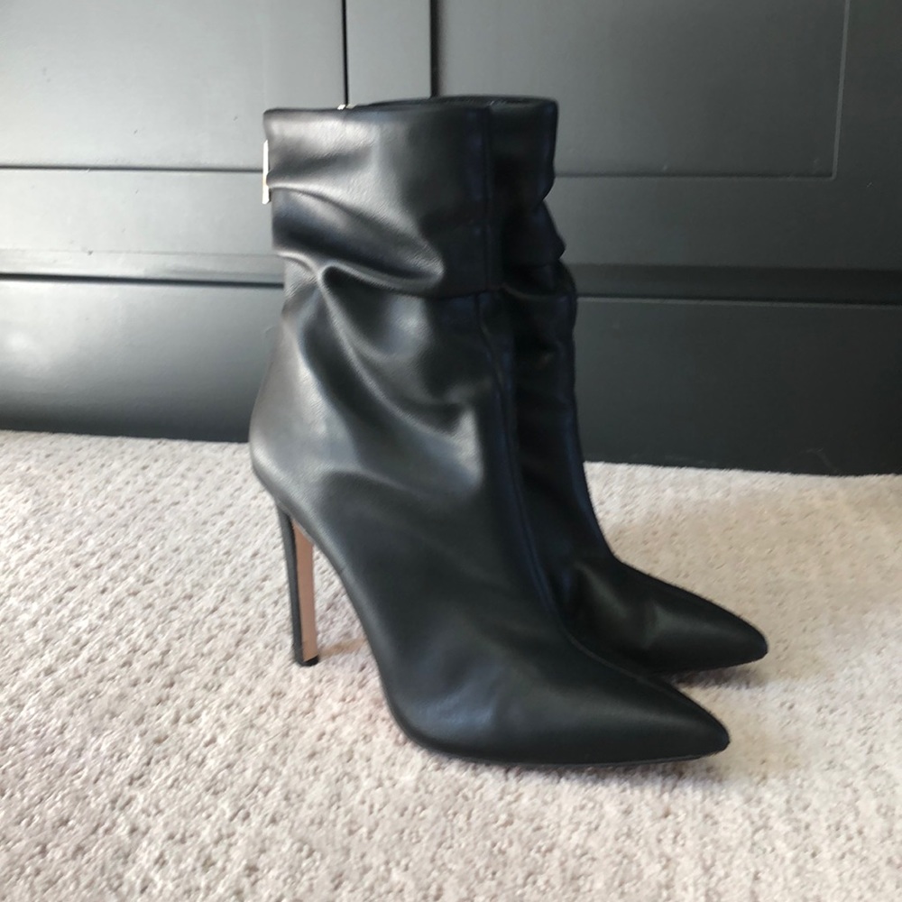 Boots black Jessica Simpson size 7 LIKE NEW worn twice